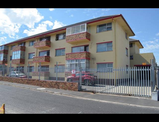 3 BEDROOM APARTMENT FOR SALE IN GLENLILY